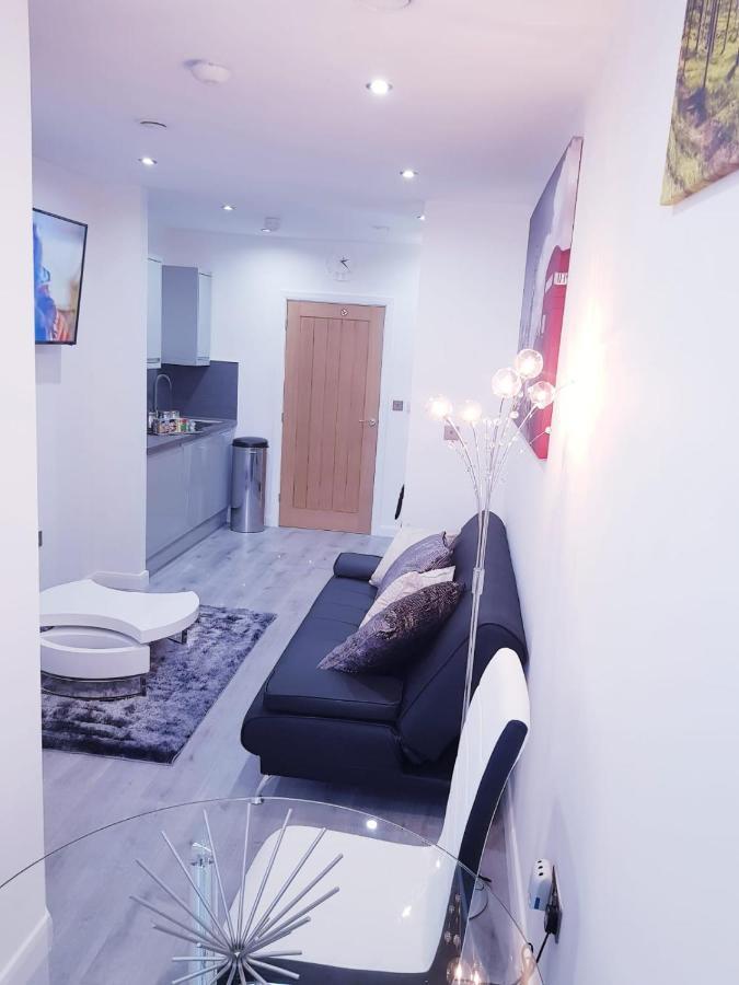 Z Home Apartments Leicester Exterior photo