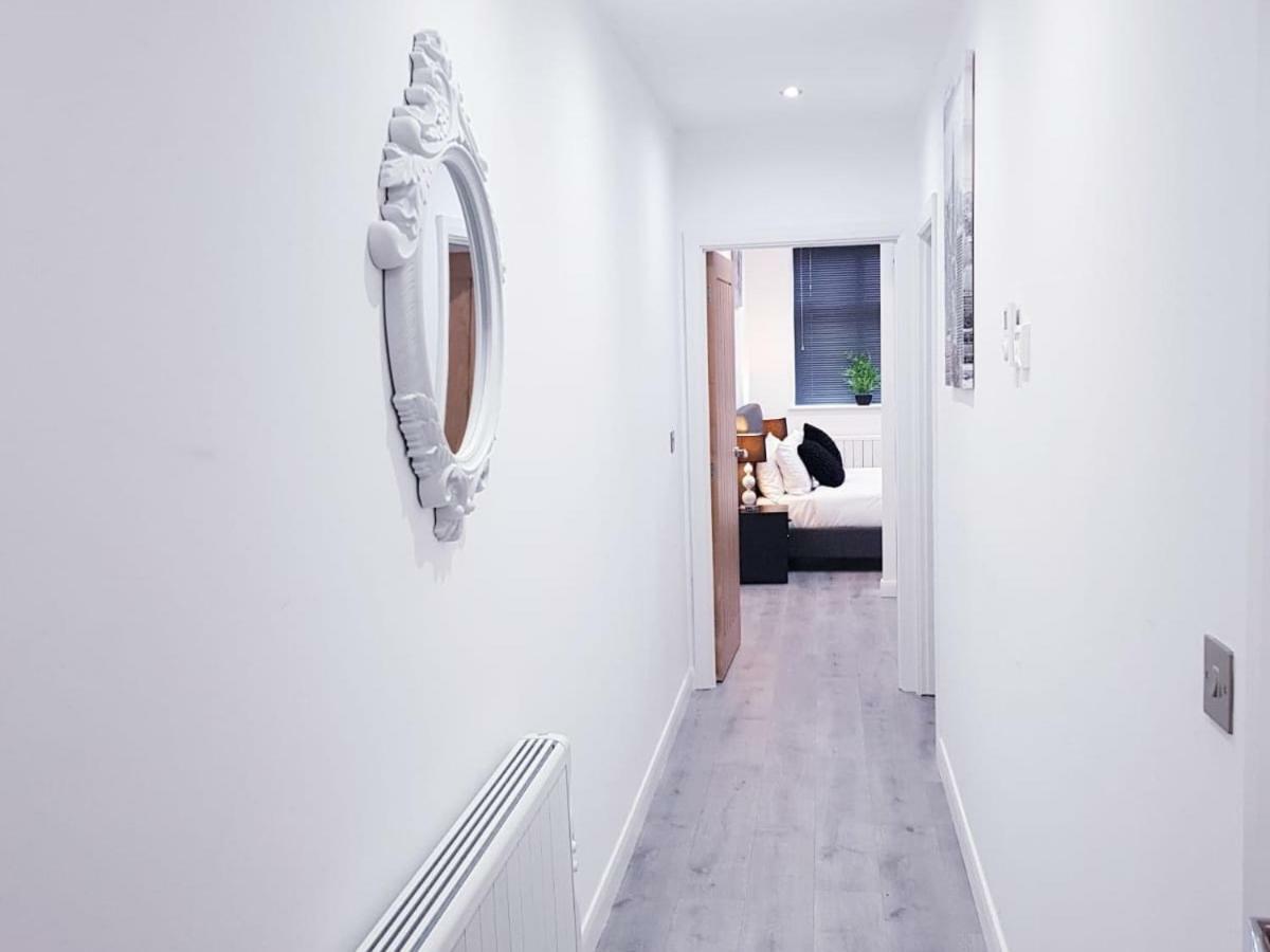 Z Home Apartments Leicester Exterior photo
