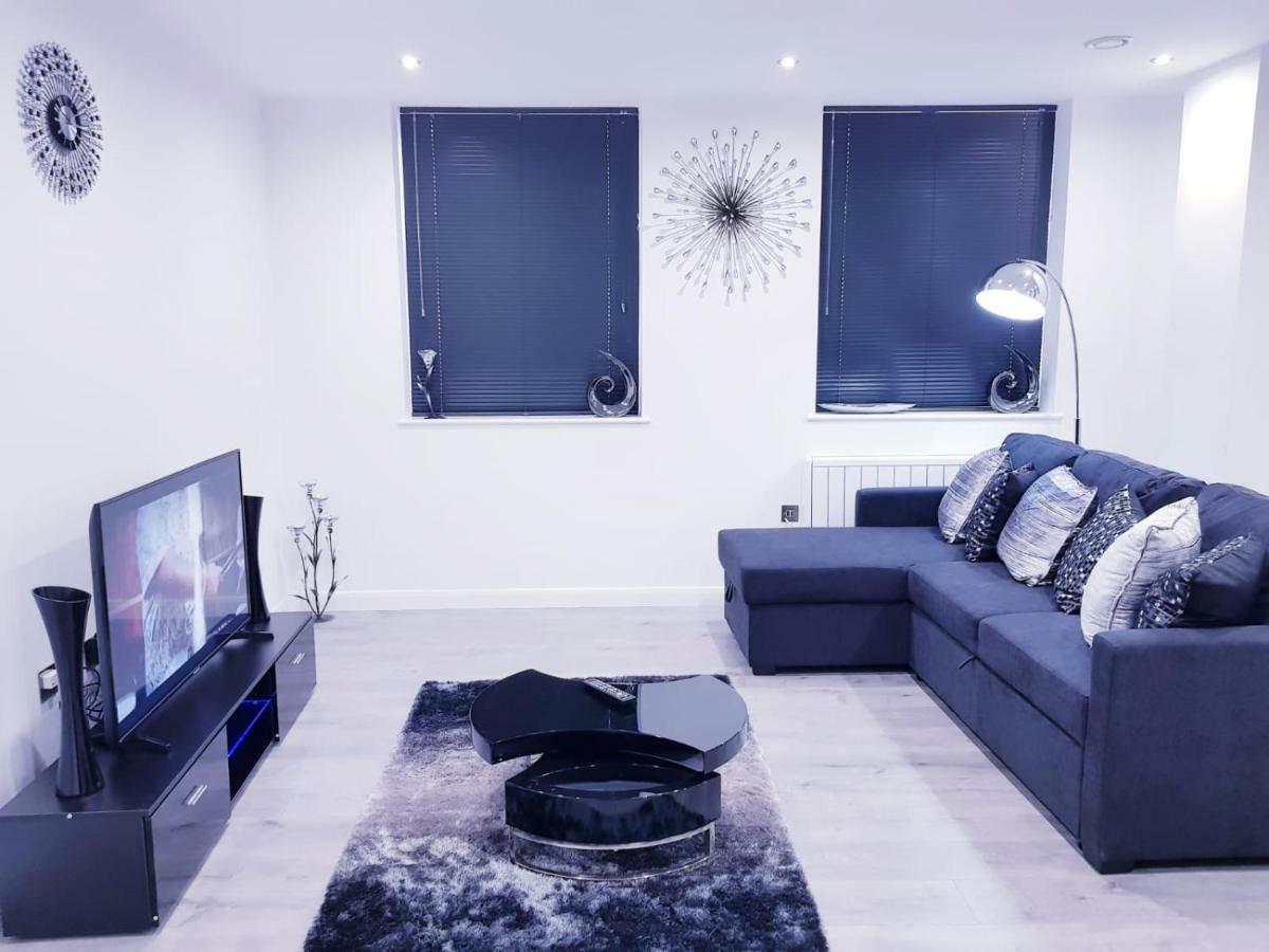 Z Home Apartments Leicester Exterior photo